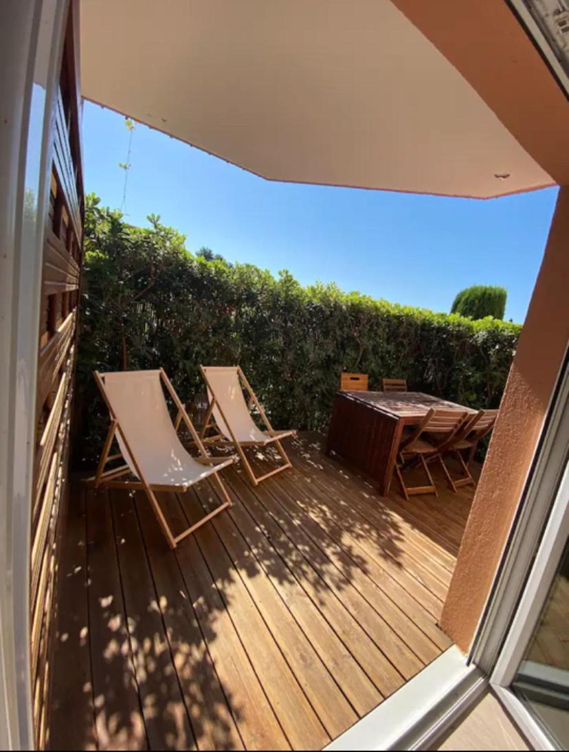 A 15 Min De La Plage, Piscine, Joli T2 Renove Appartement *